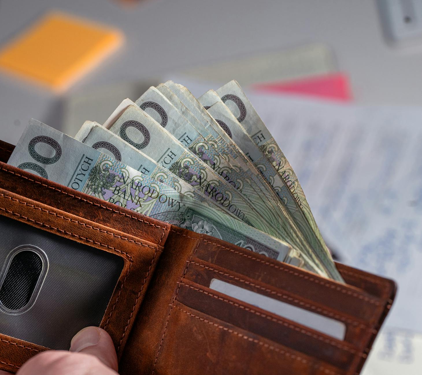 Limanowa i okolice: 12 mln zł na remonty dróg – szansa dla gmin!